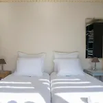 Xxl House With Free Parking & 3 Bedrooms